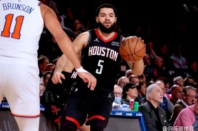 开云体育-里程碑夜法兰克福外线爆发，社区盾今晚刷纪录，态度坚定，轮换策略成焦点的简单介绍